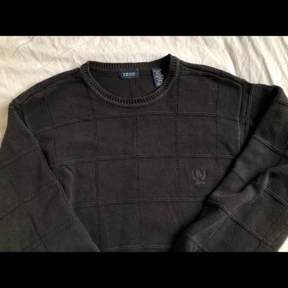 Black Izod knit sweater - Picture 4 of 5